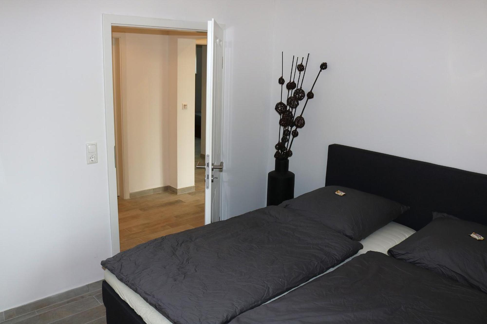 Ferienwohnungen Arp "2O" Mit Garten Und Parkplatz Itzehoe Exterior foto
